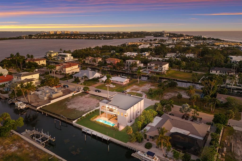 569 Rountree Drive Longboat Key, FL 34228 - Photo 65 of 69 Gallery Image 65