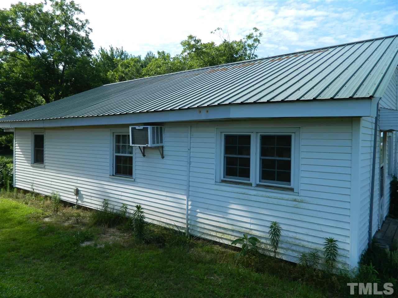 1370 Preston Road Smithfield, NC 27577 - Photo 7 of 9 Gallery Image 7