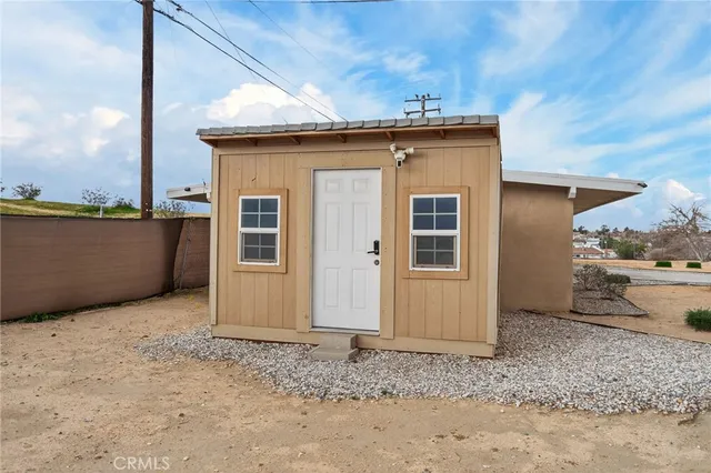 $725,000 | 15643 Sueno Lane, Victorville, CA 92394