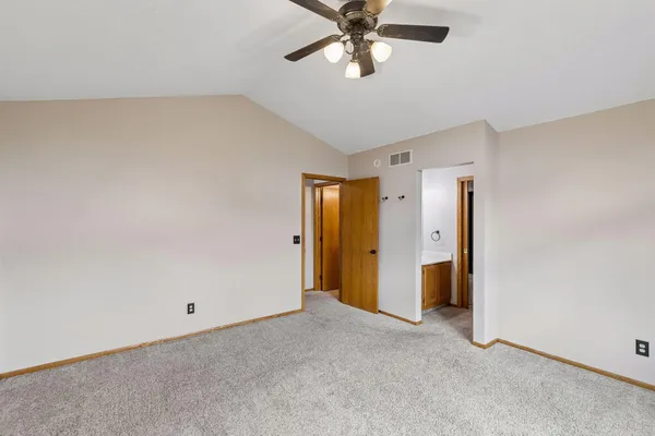 $465,000 | 1325 Courtland East, Waconia, MN 55387