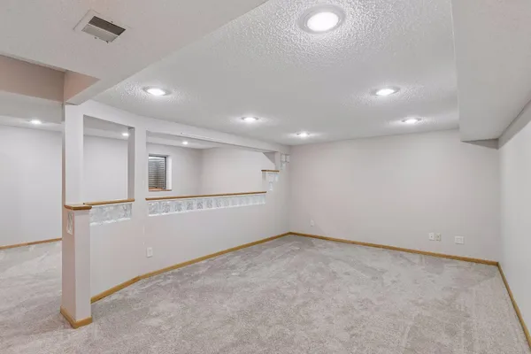 $465,000 | 1325 Courtland East, Waconia, MN 55387