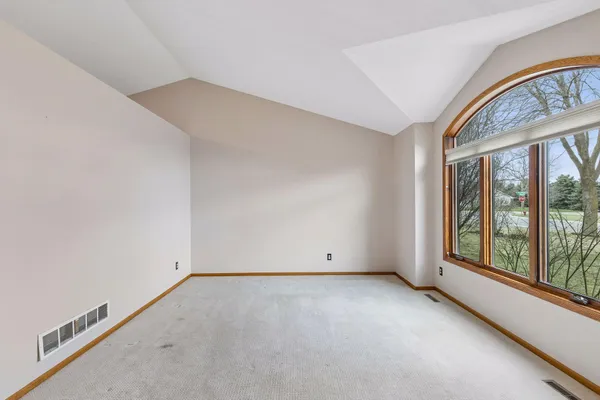 $465,000 | 1325 Courtland East, Waconia, MN 55387