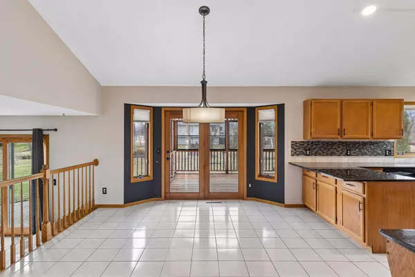 $465,000 | 1325 Courtland East, Waconia, MN 55387