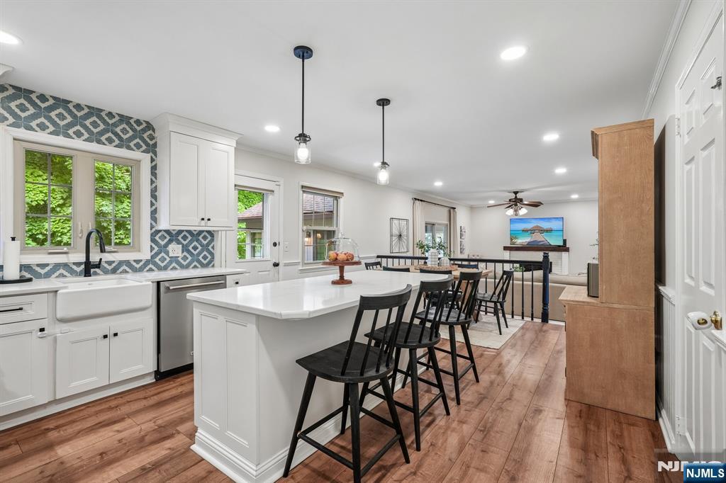 4 Holyoke Road Wayne, NJ 07470 - Photo 12 of 50
