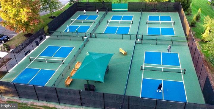 6013 Piney Grove Way Gainesville, VA 20155 - Photo 35 of 41 a aerial view of a houses with yard