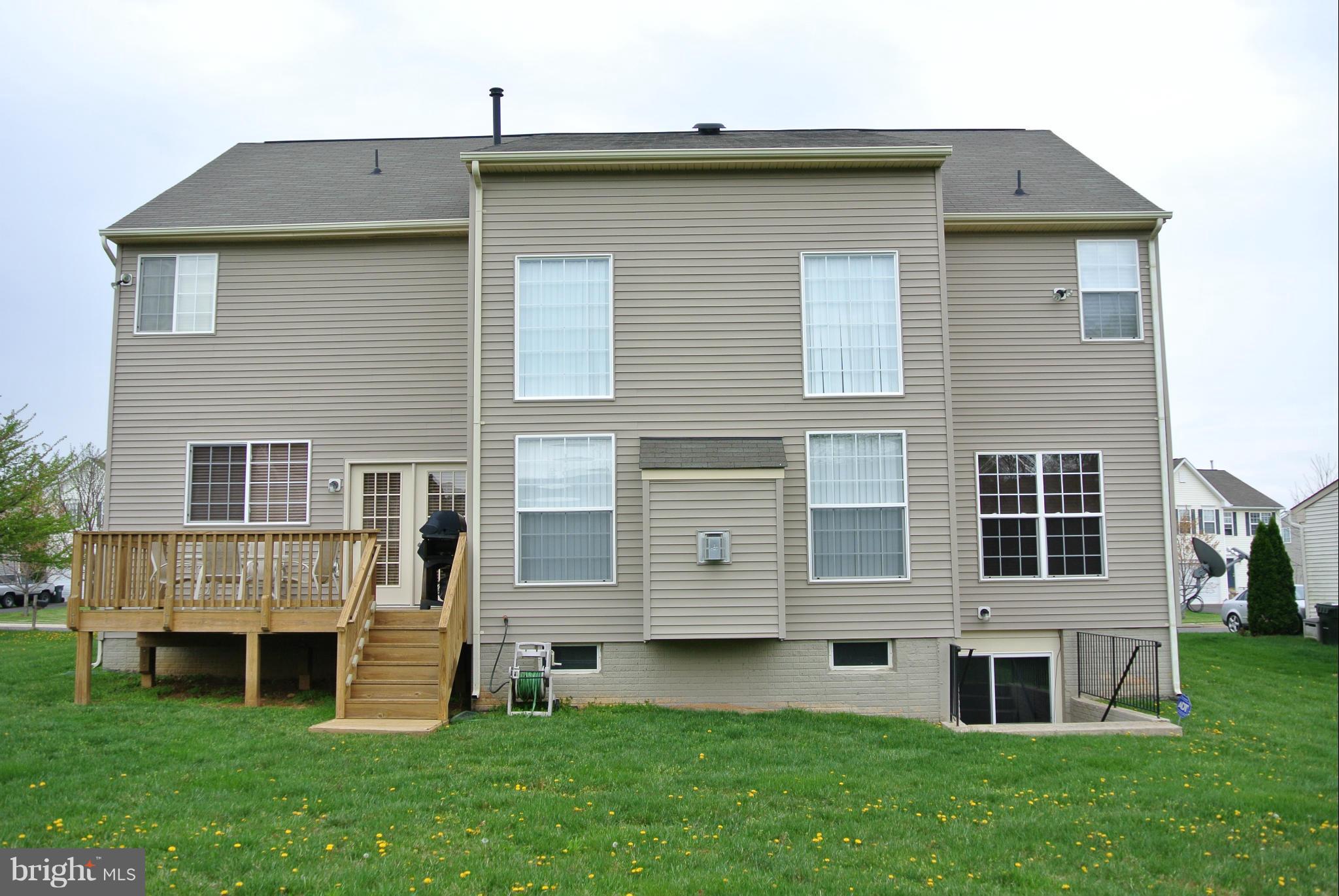 775 Holly Leaf Road Culpeper, VA 22701 - Photo 30 of 30 Exterior (Rear)