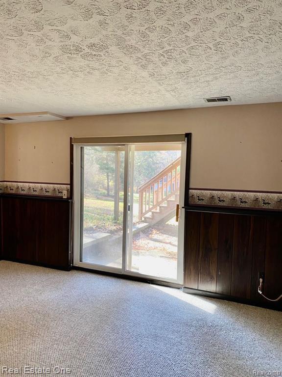 9942 Mcgregor Road Pinckney, MI 48169 - Photo 25 of 31