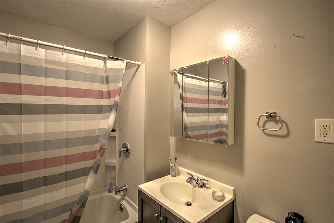 1235 East Walnut Street Decatur, IL 62526 - Photo 11 of 18