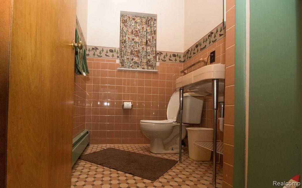4381 Chase Lake Road Howell, MI 48855 - Photo 14 of 44 B (17).jpg