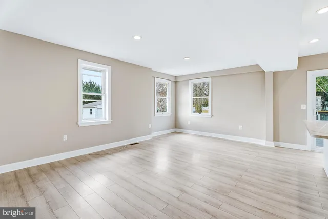 $349,900 | 8000 Oakleigh Road, Baltimore, MD 21234