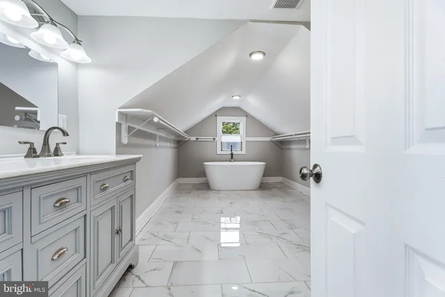 $349,900 | 8000 Oakleigh Road, Baltimore, MD 21234