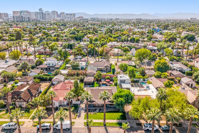 $1,350,000 | 517 West Holly Street, Phoenix, AZ 85003