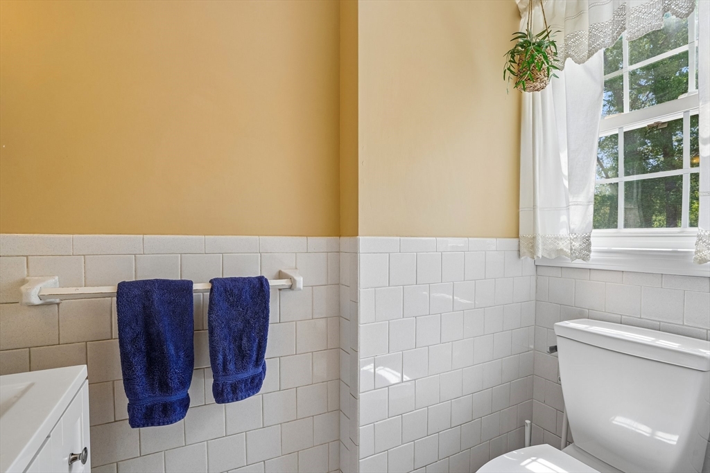 35 Westgate Road Framingham, MA 01701 - Photo 15 of 37 a bathroom with a toilet and a sink