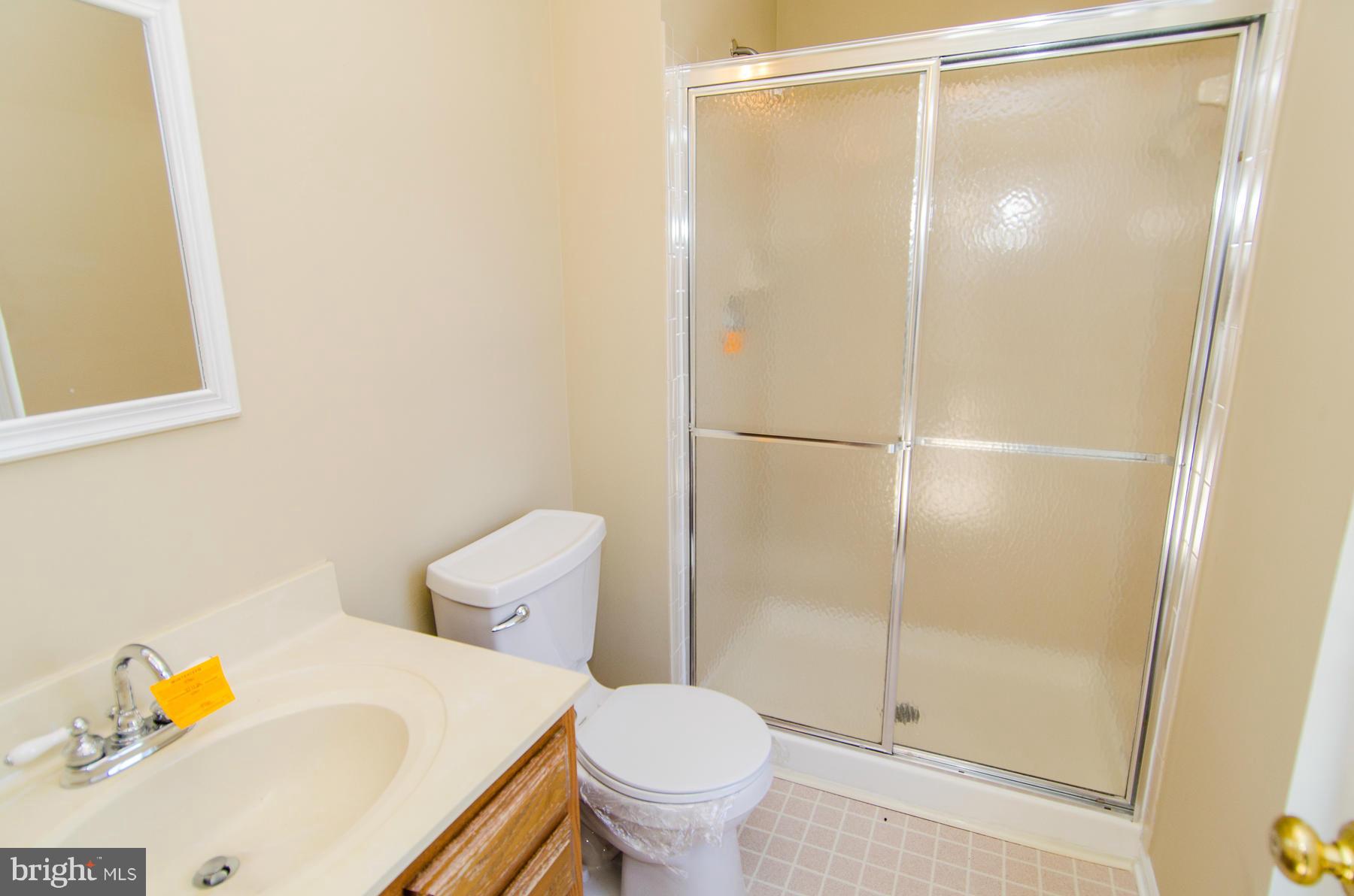 2704 Price Road Crofton, MD 21114 - Photo 22 of 30 Bath (Master)