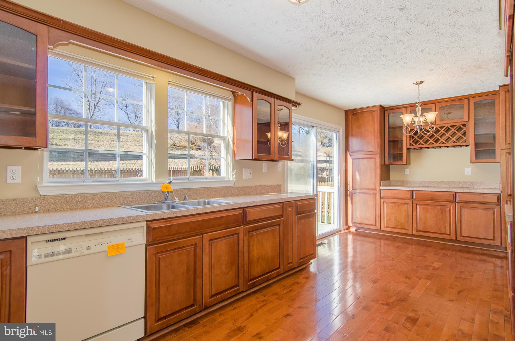 2704 Price Road Crofton, MD 21114 - Photo 9 of 30 Kitchen