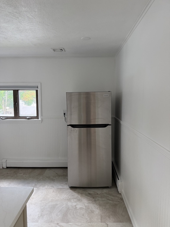 15 Linwood Street, Unit 2 Saugus, MA 01906 - Photo 4 of 15