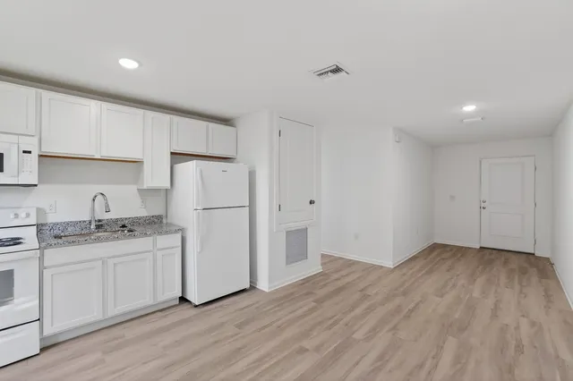 $2,200 | 1115 F Avenue, Unit A, Fort Pierce, FL 34950