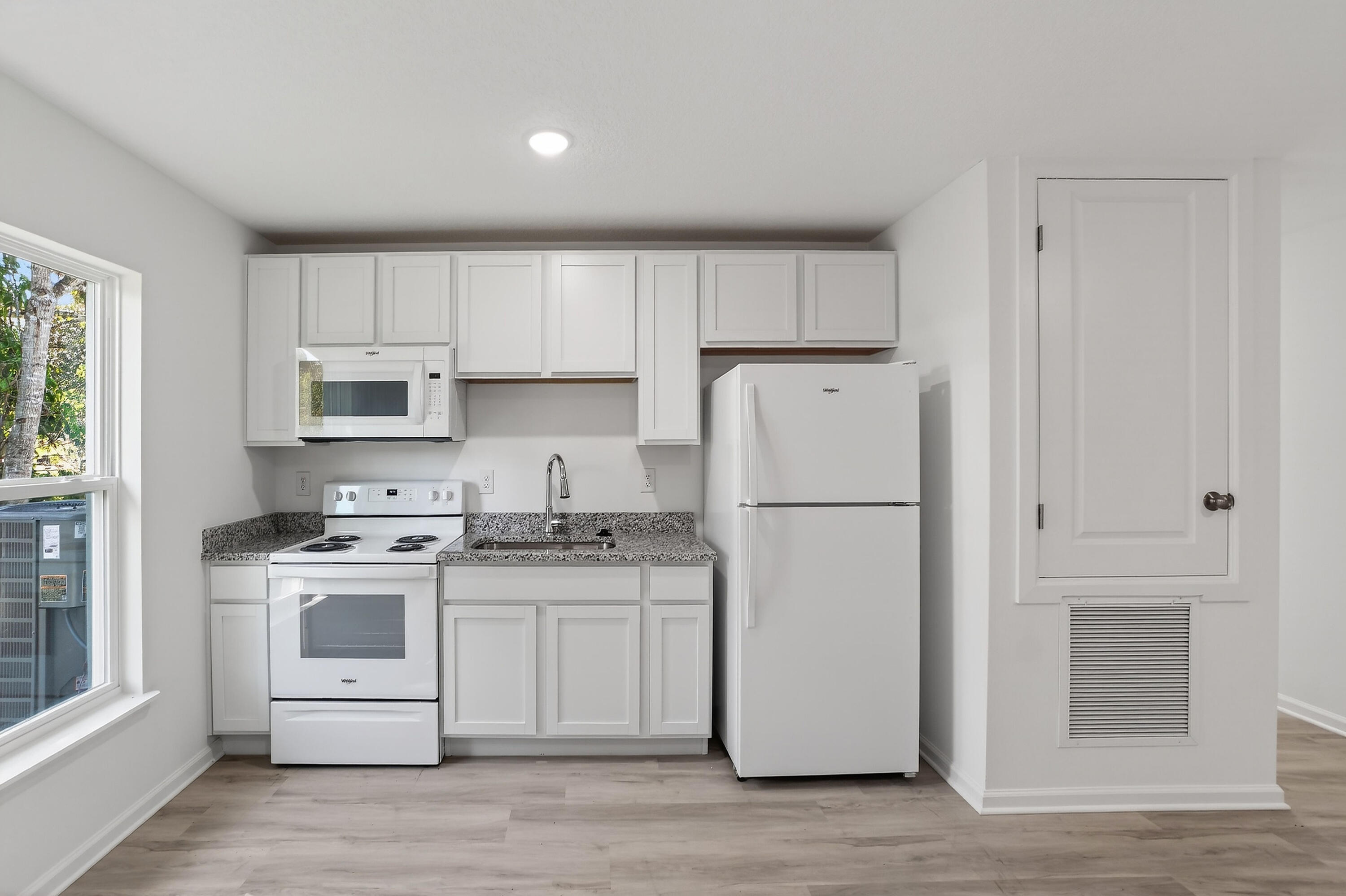 1115 F Avenue, Unit A Fort Pierce, FL 34950 - Photo 13 of 22 13