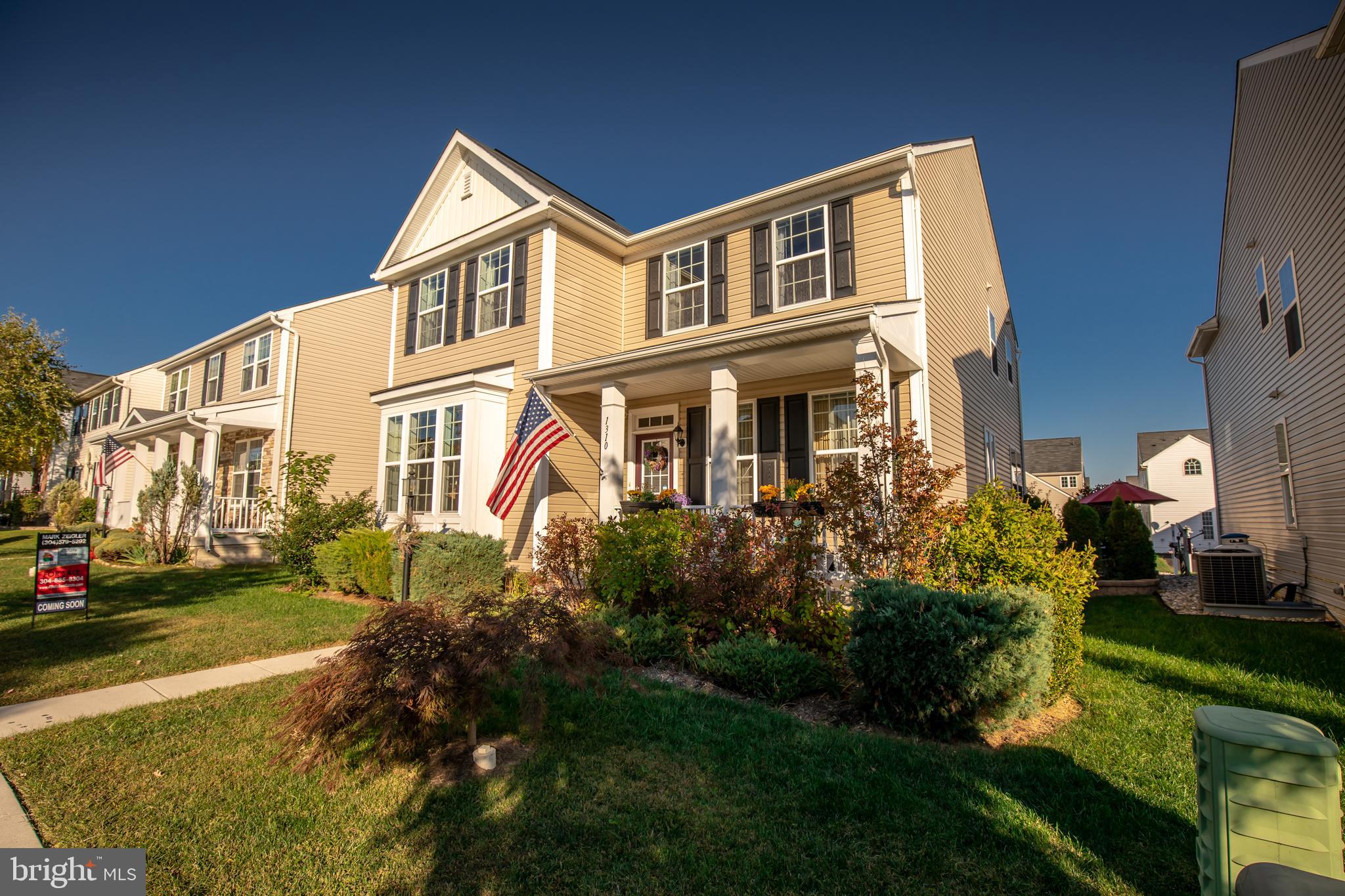 1310 Destrier Street Ranson, WV 25438 - Photo 4 of 77