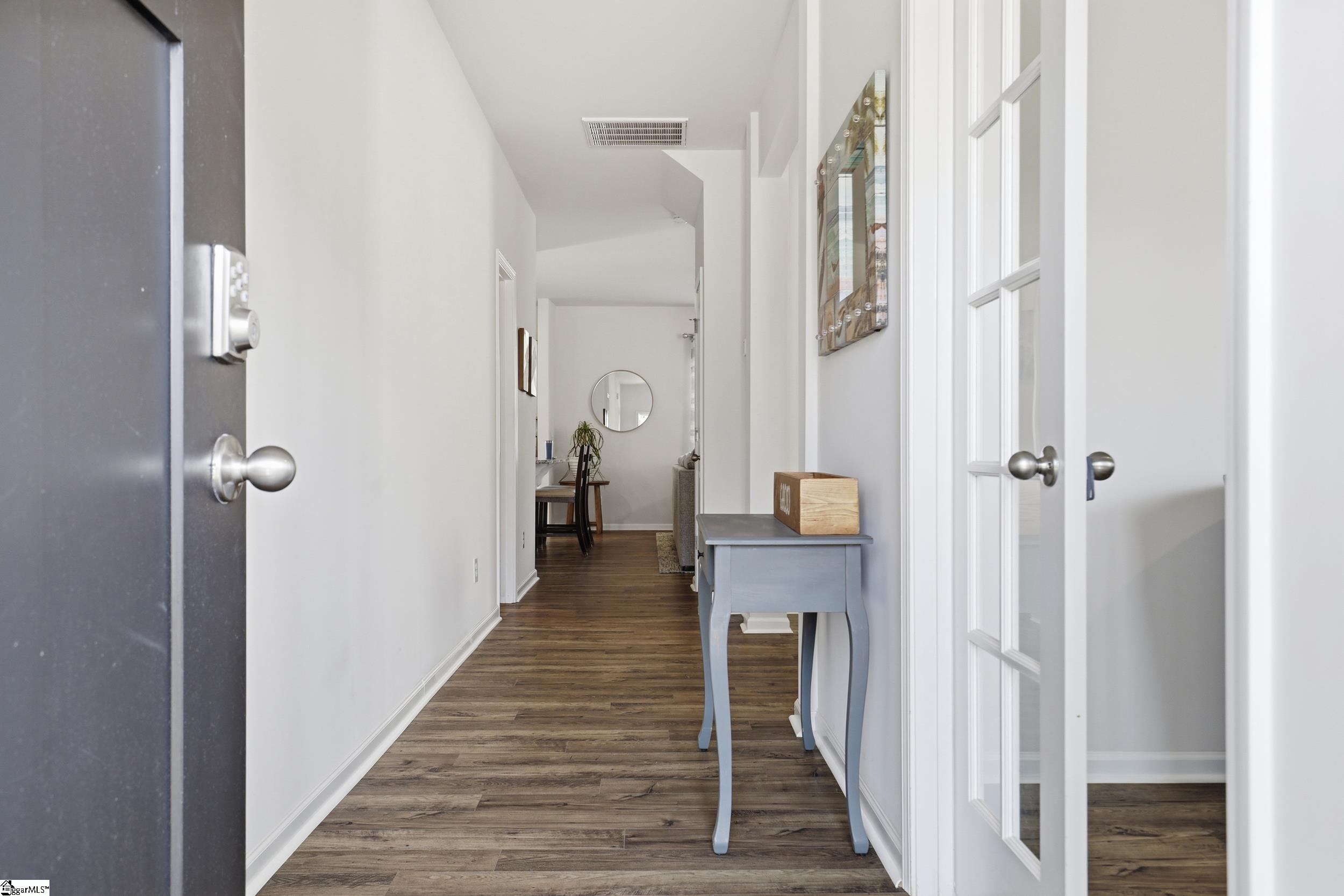 47 Oak Edge Lane Greer, SC 29651 - Photo 5 of 50