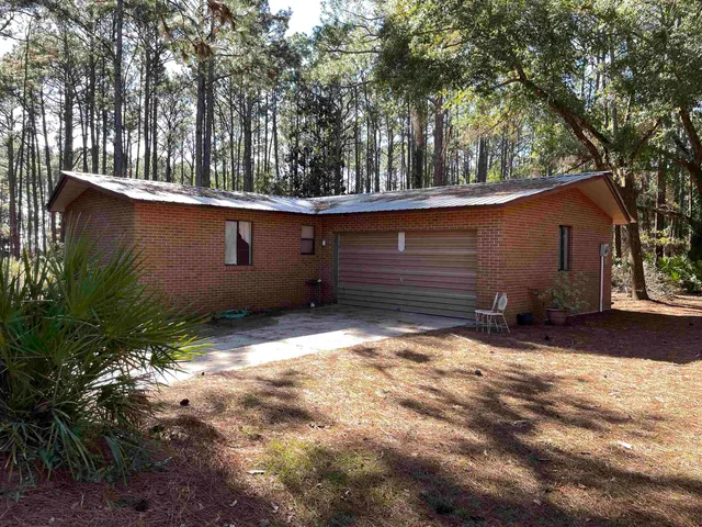 $325,000 | 2509 East 98th Highway, Carrabelle, FL 32322