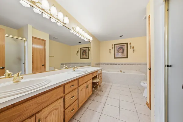 $399,000 | 7746 Northfield Lane, Tinley Park, IL 60487