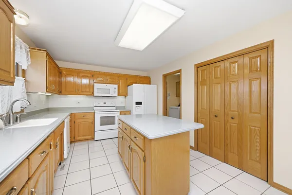 $399,000 | 7746 Northfield Lane, Tinley Park, IL 60487