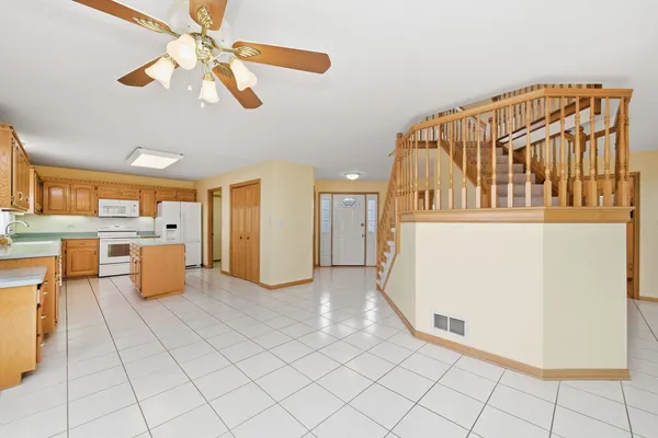 $399,000 | 7746 Northfield Lane, Tinley Park, IL 60487
