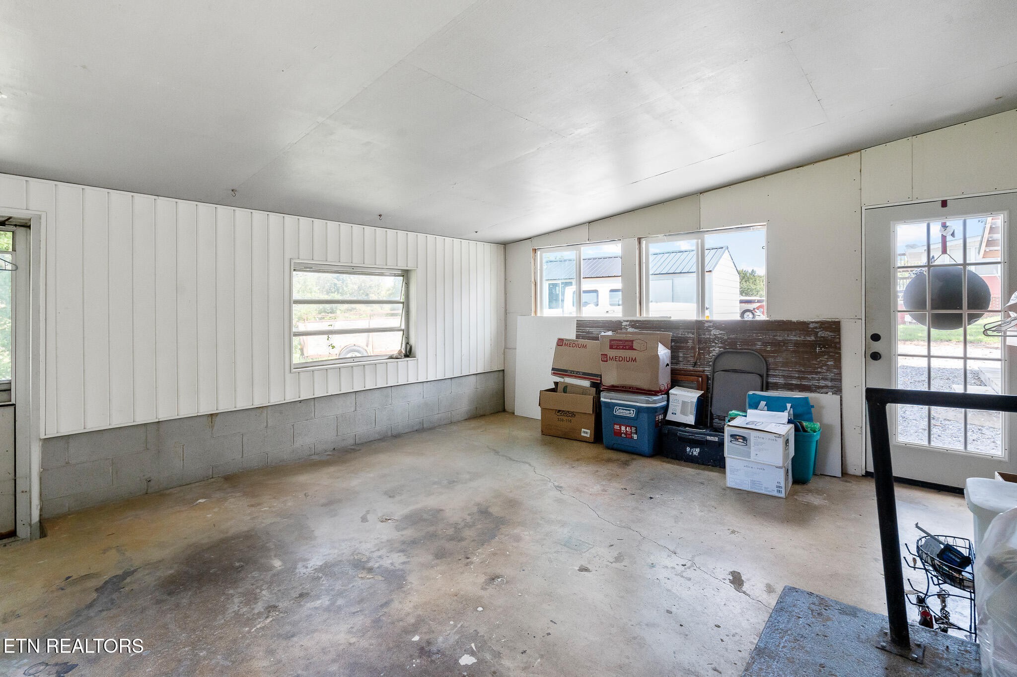 655 Old Stage Road Greeneville, TN 37745 - Photo 39 of 41 Gallery Image 39