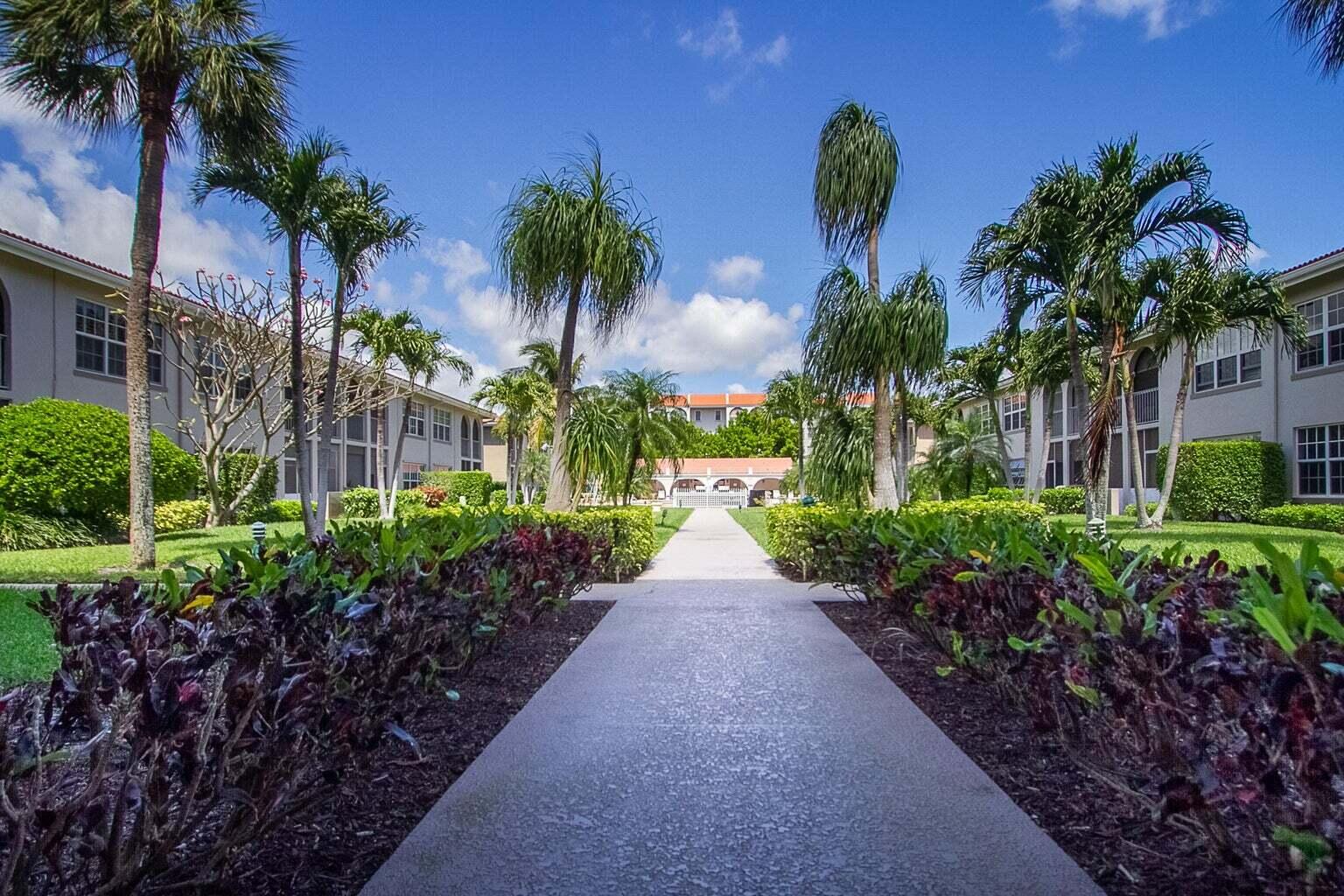 250 Northeast 20th Street, Unit 520 Boca Raton, FL 33431 - Photo 2 of 22 20210315205036091159000000-o