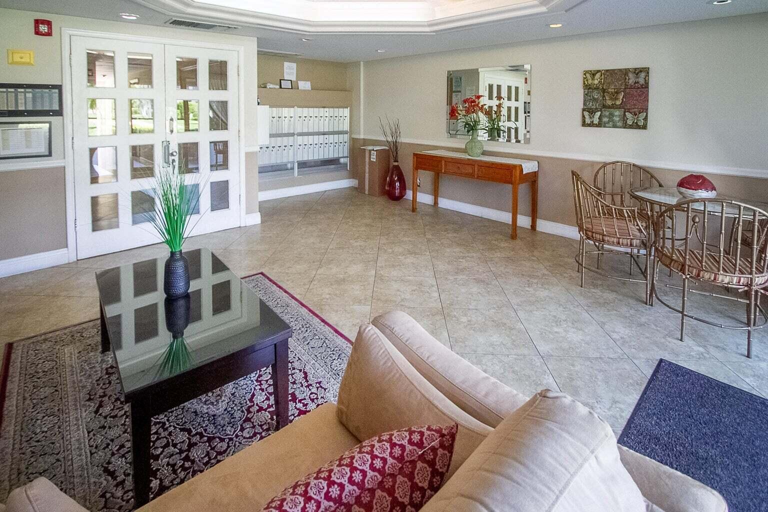 250 Northeast 20th Street, Unit 520 Boca Raton, FL 33431 - Photo 4 of 22 20210315205034202802000000-o