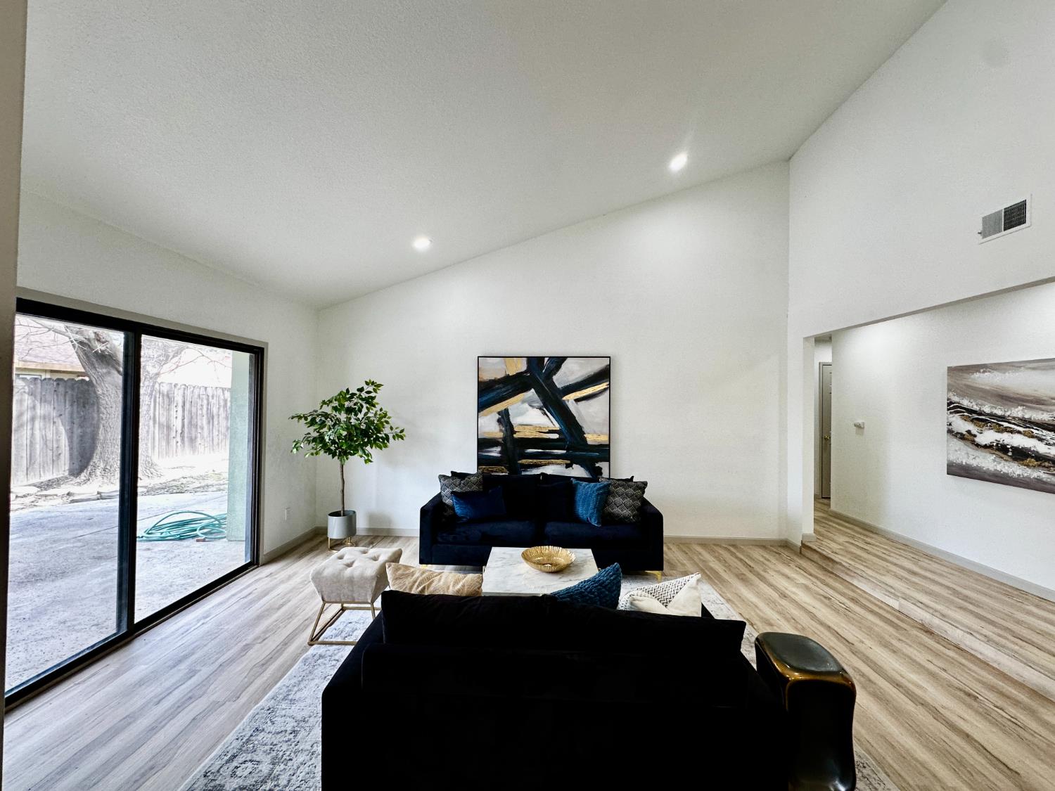 1905 Shell Court Modesto, CA 95356 - Photo 16 of 32