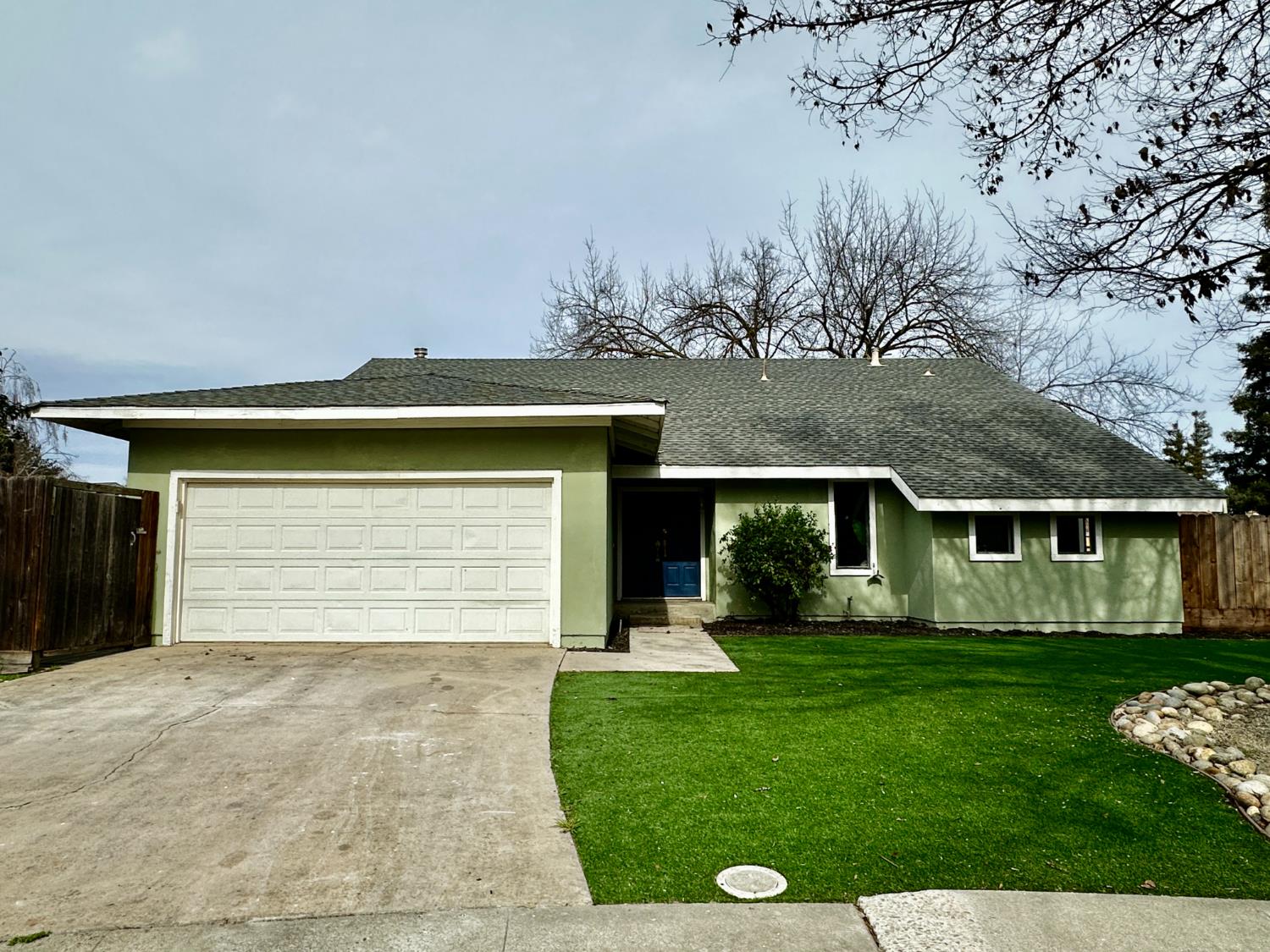 1905 Shell Court Modesto, CA 95356 - Photo 2 of 32