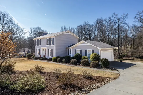 $439,000 | 204 Warrington Drive, Easley, SC 29642
