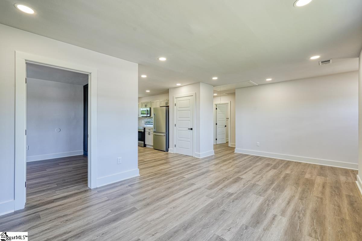 5 Edwards Mill Road Taylors, SC 29687 - Photo 5 of 33 Gallery Image 5