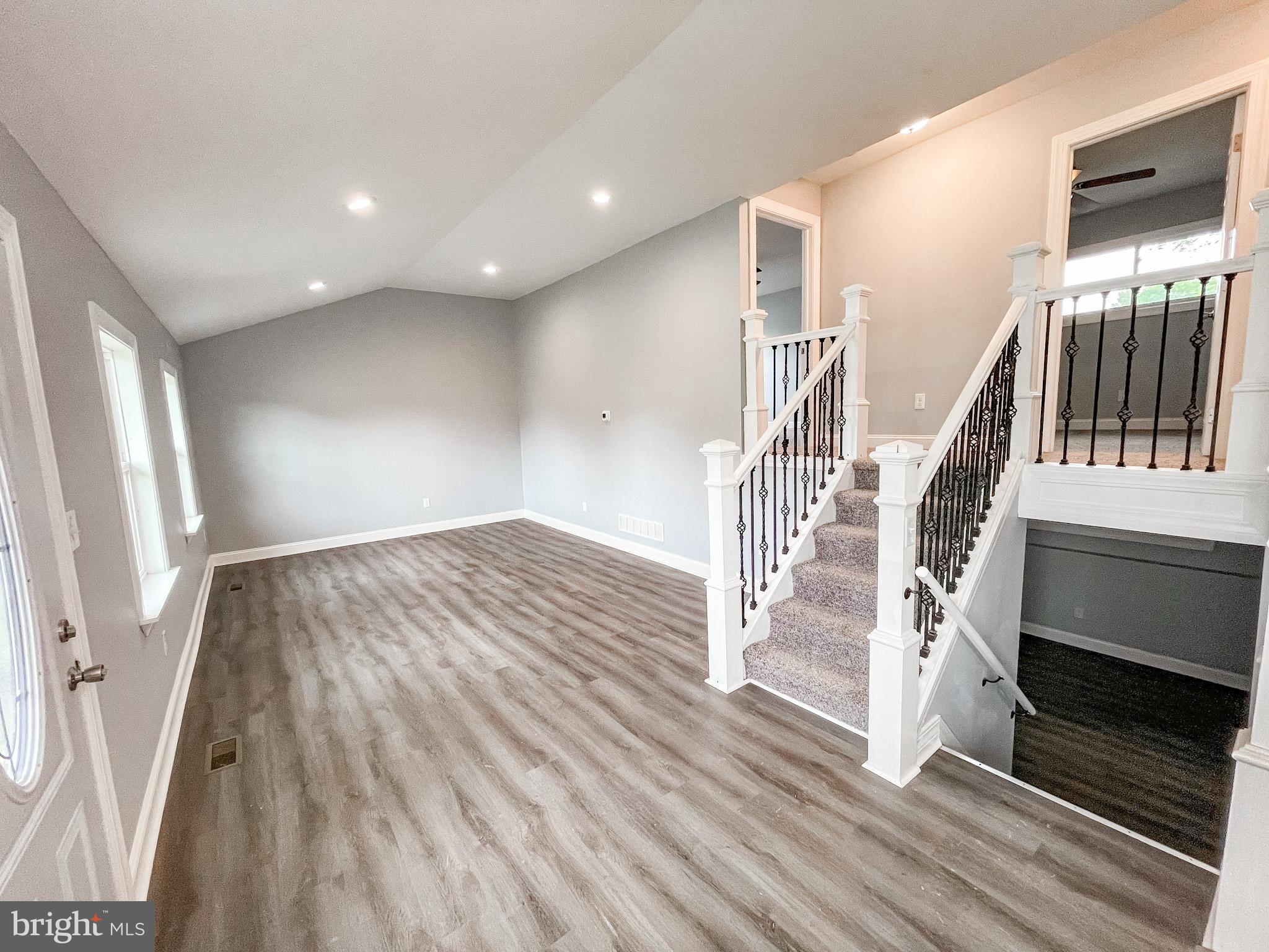 34 Marlyn Road Newark, DE 19713 - Photo 4 of 32 a view of entryway with wooden floor