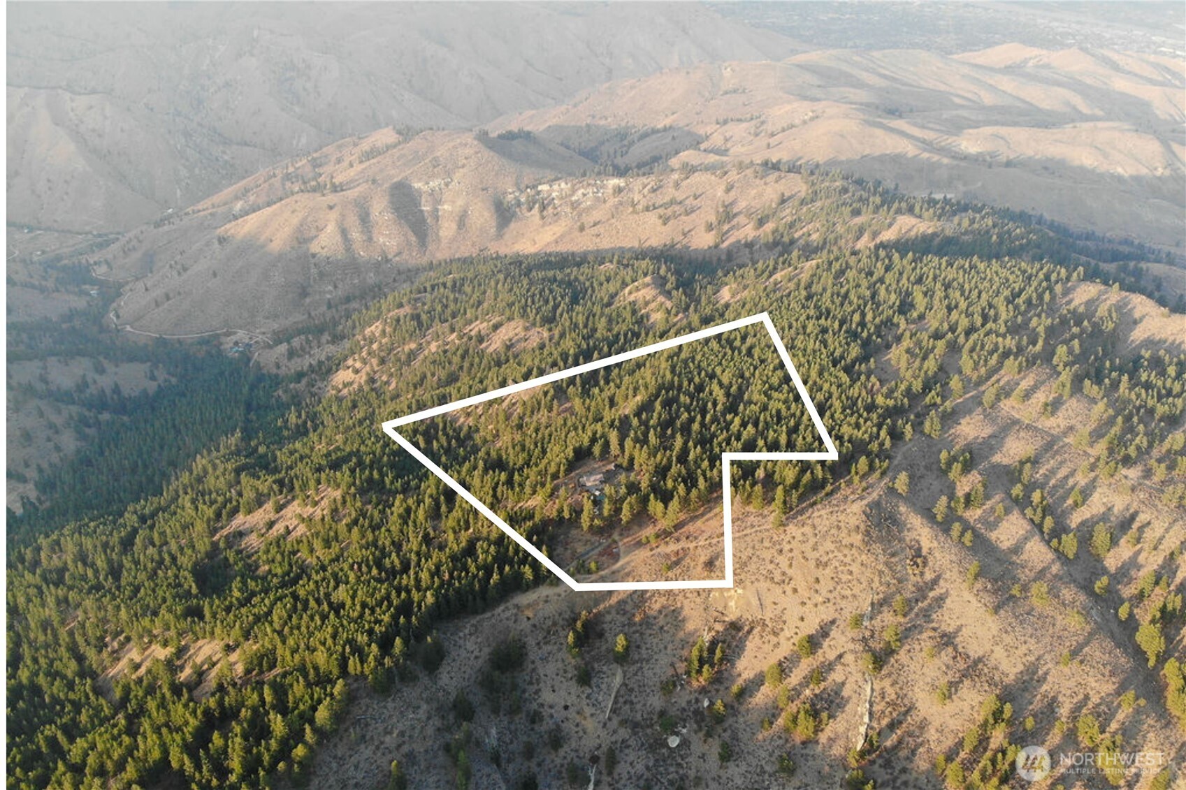 3050 East Stiss Canyon Road Wenatchee, WA 98801 - Photo 2 of 27 a view of roof with wooden floor