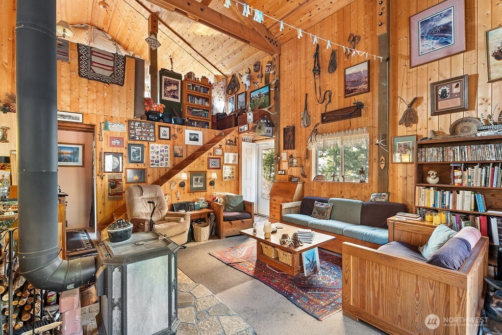 3050 East Stiss Canyon Road Wenatchee, WA 98801 - Photo 8 of 27 a view of buildings with outdoor seating