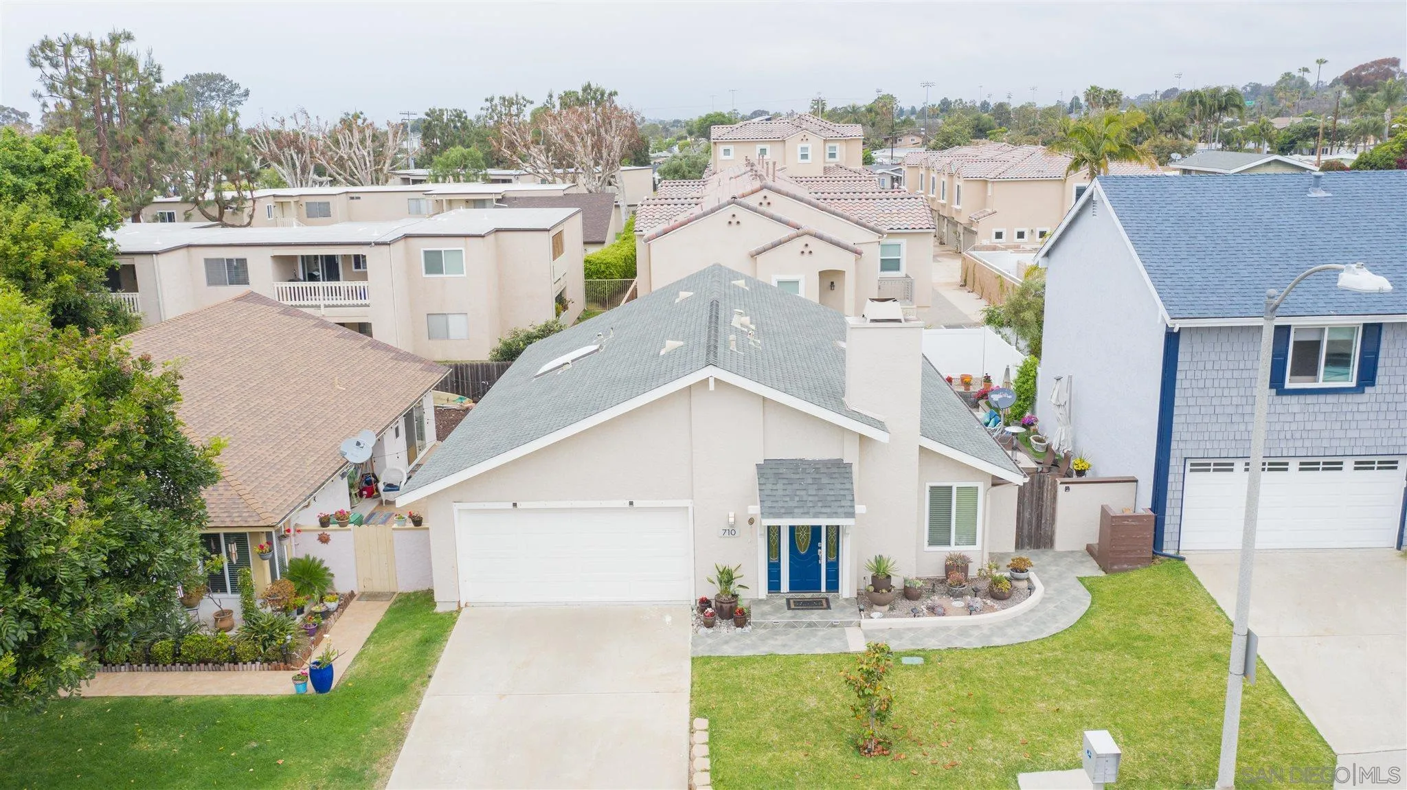 710 Anchor Way Carlsbad, CA 92008 - Photo 4 of 33 a aerial view of a house with a yard