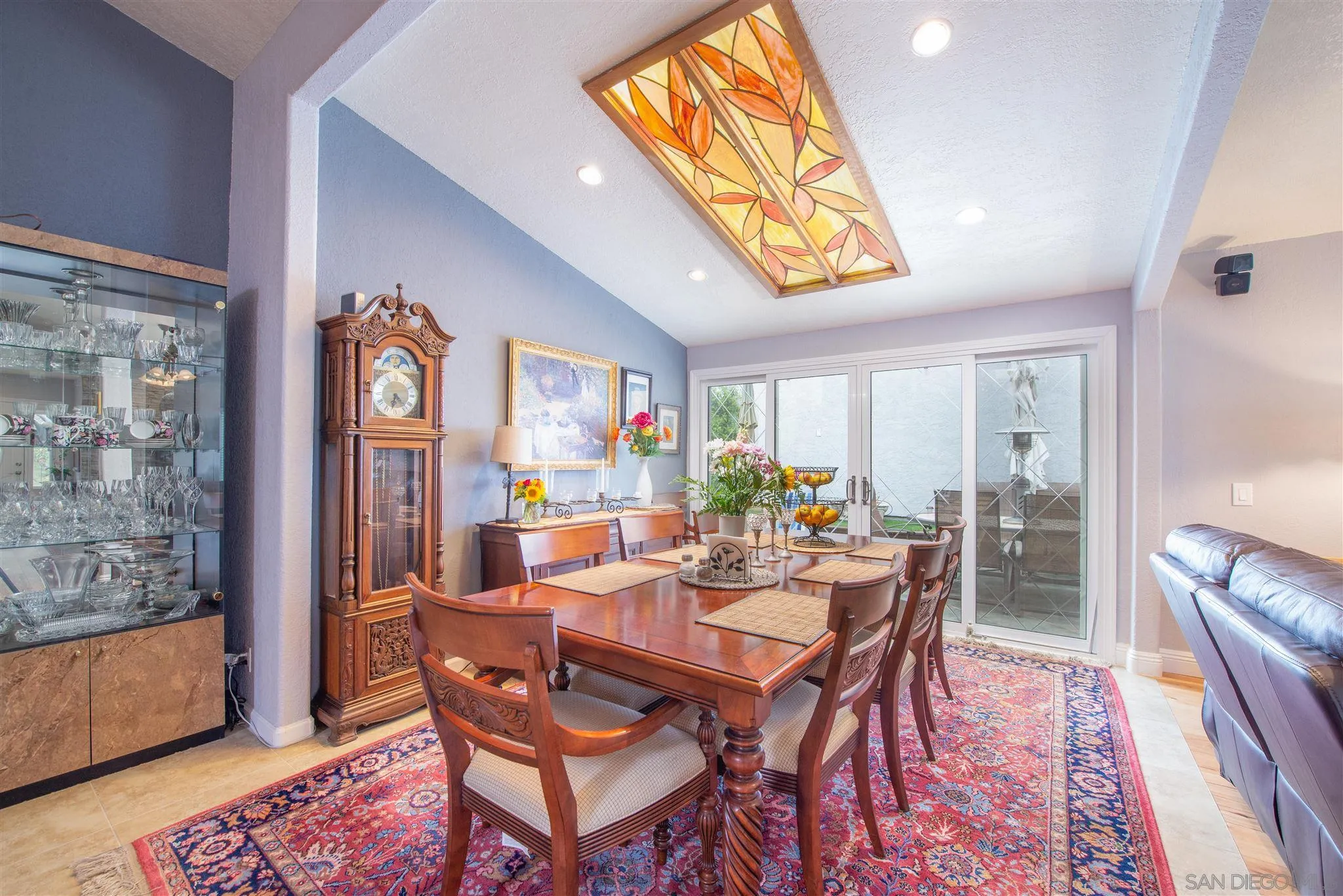 710 Anchor Way Carlsbad, CA 92008 - Photo 7 of 33 a view of a dining room with furniture and wooden floor