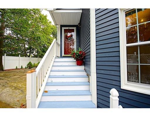 44 Lawrence Road Lynn, MA 01904 - Photo 5 of 42 Gallery Image 5