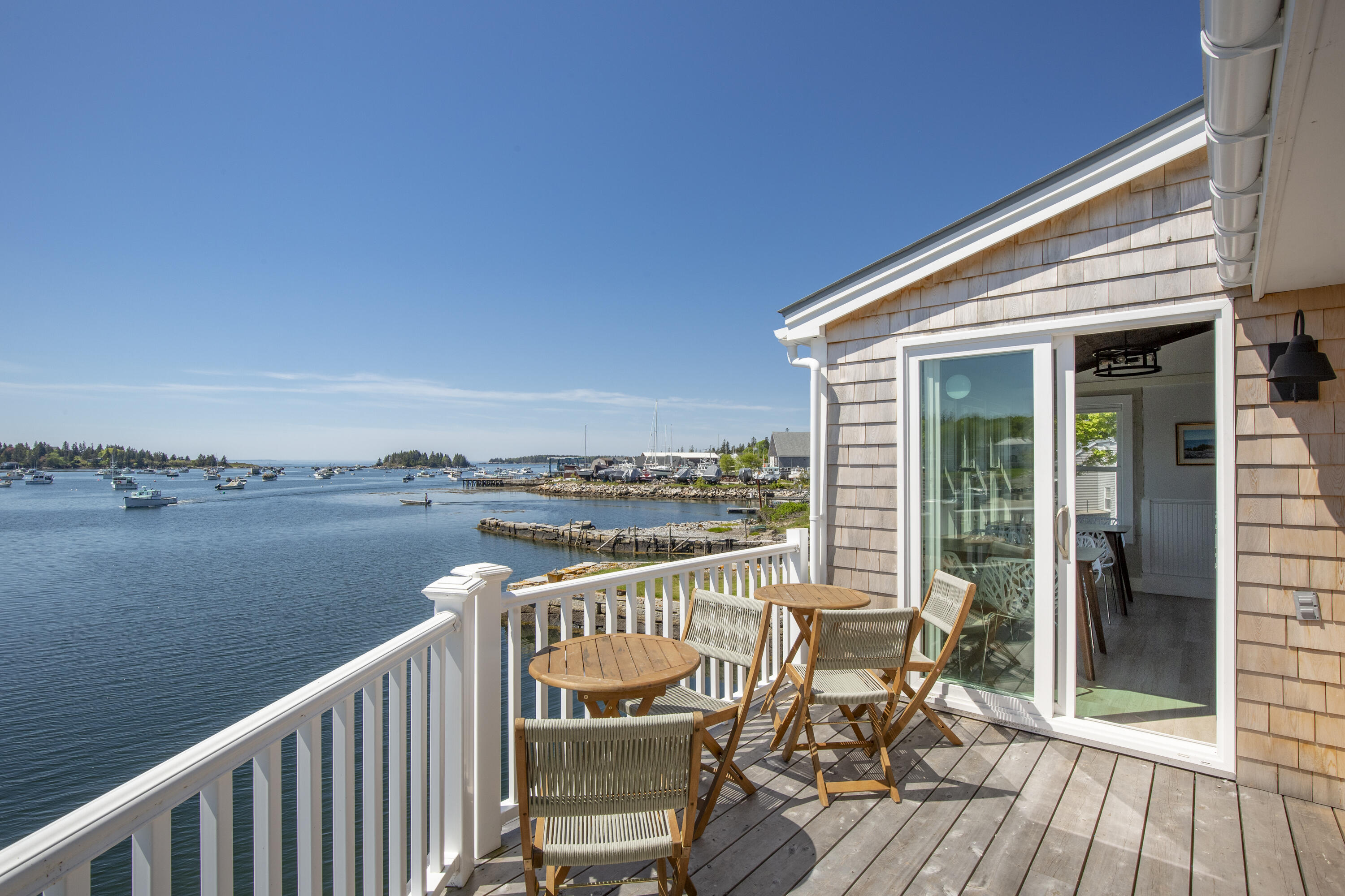 15 Main Street Vinalhaven, ME 04863 - Photo 11 of 43 13-TheTidewater-Vinalhaven-KS