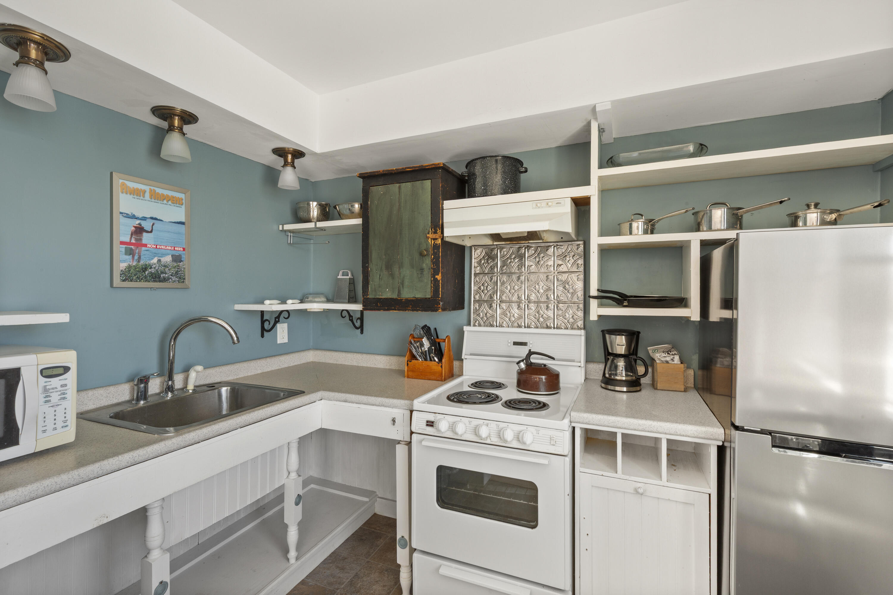 15 Main Street Vinalhaven, ME 04863 - Photo 29 of 43 51-TheTidewater-Vinalhaven-KS