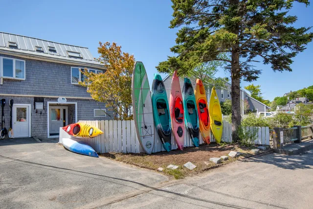 $1,695,000 | 15 Main Street, Vinalhaven, ME 04863