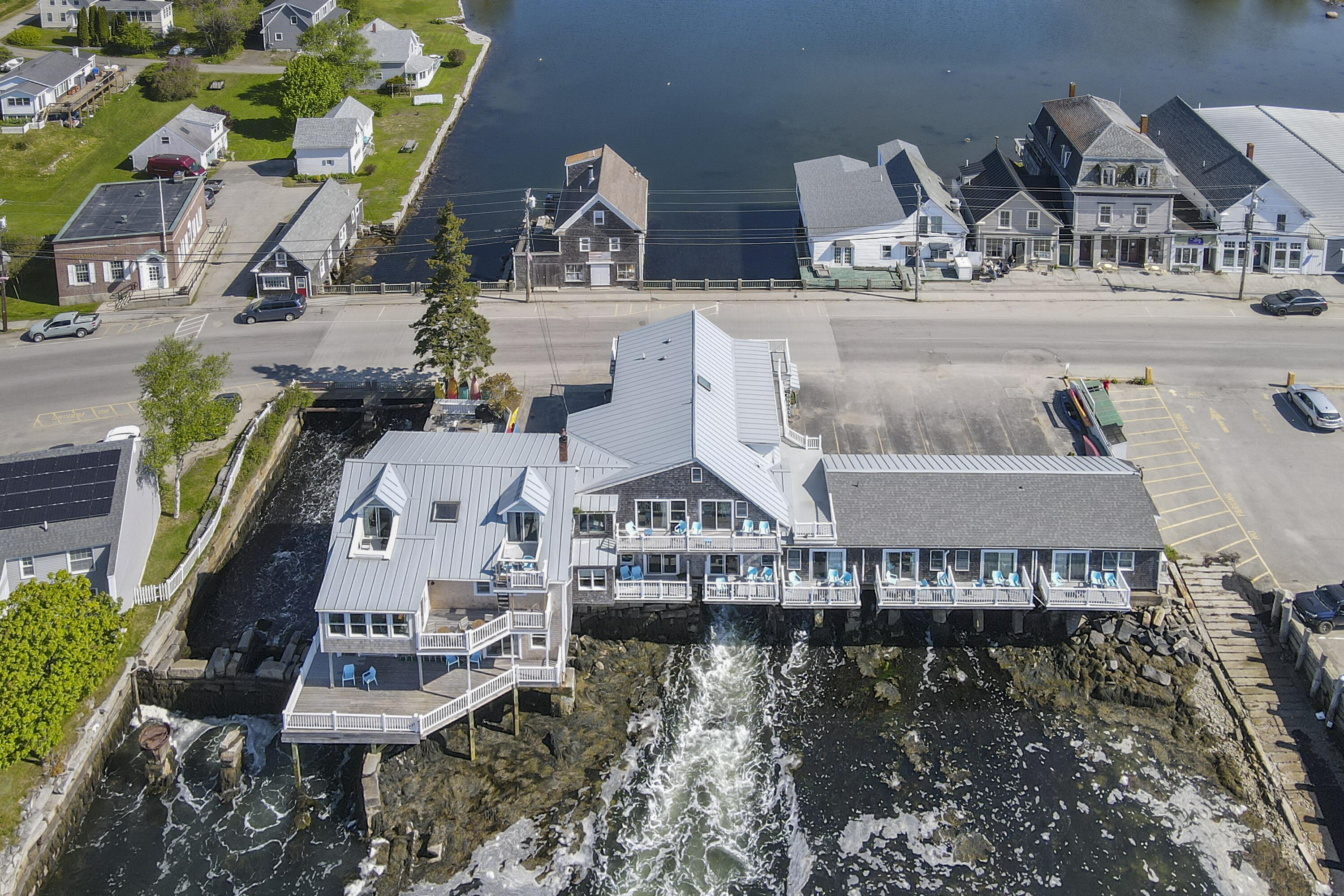 15 Main Street Vinalhaven, ME 04863 - Photo 37 of 43 61-TheTidewater-Vinalhaven-KS