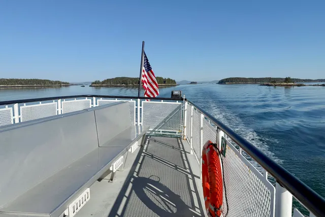 $1,695,000 | 15 Main Street, Vinalhaven, ME 04863