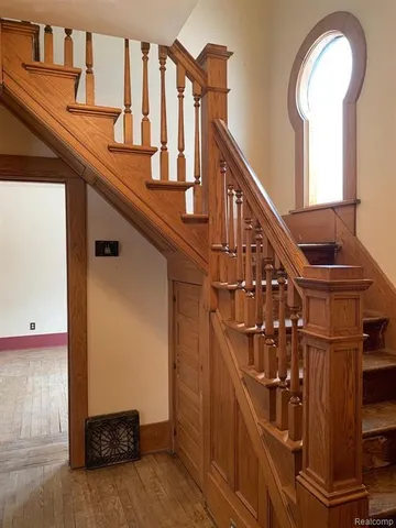 $2,200 | 116 West McKay Street, Unit 2, Saline, MI 48176