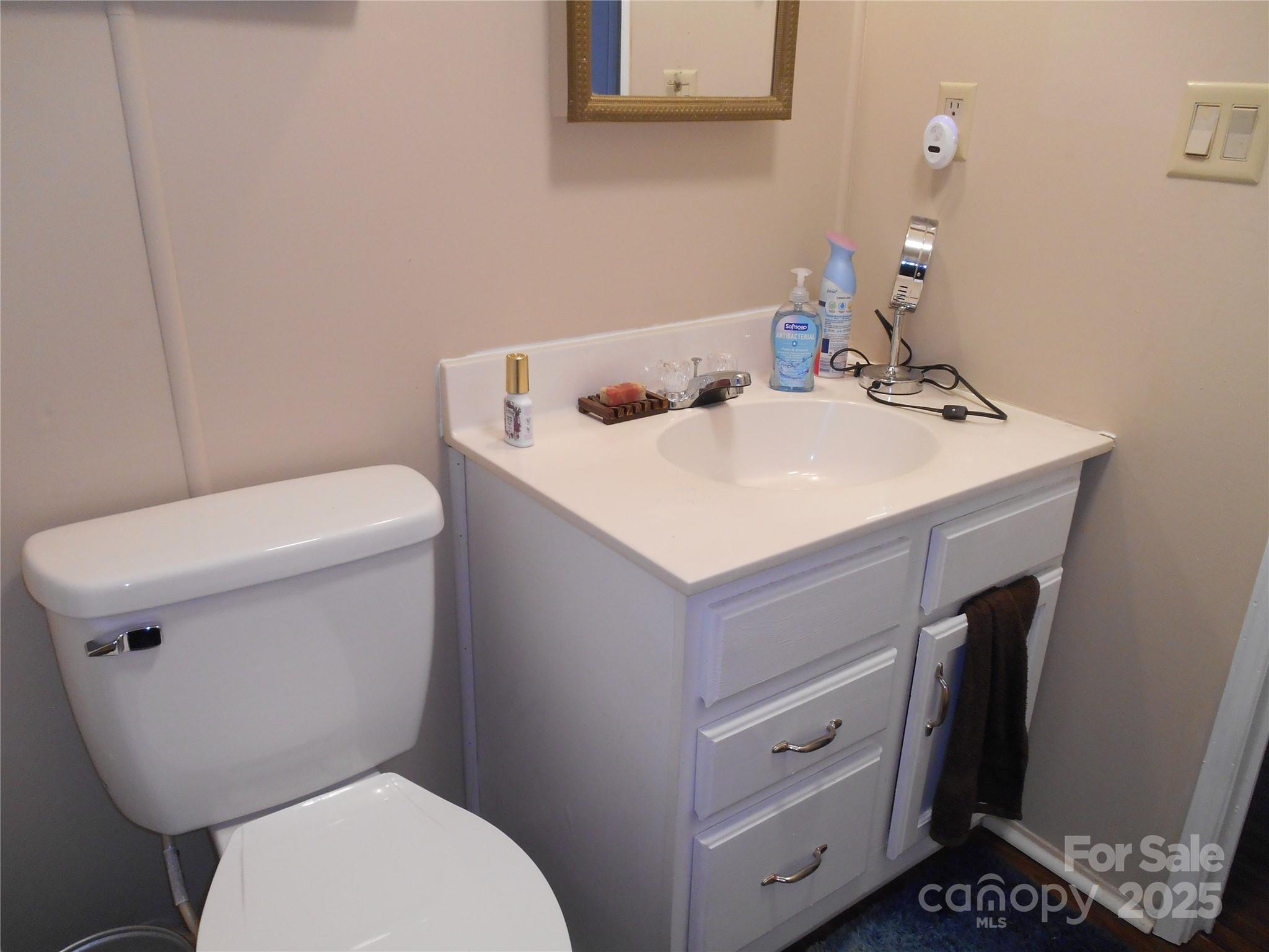 3935 Tower Road Maiden, NC 28650 - Photo 17 of 33 Gallery Image 17