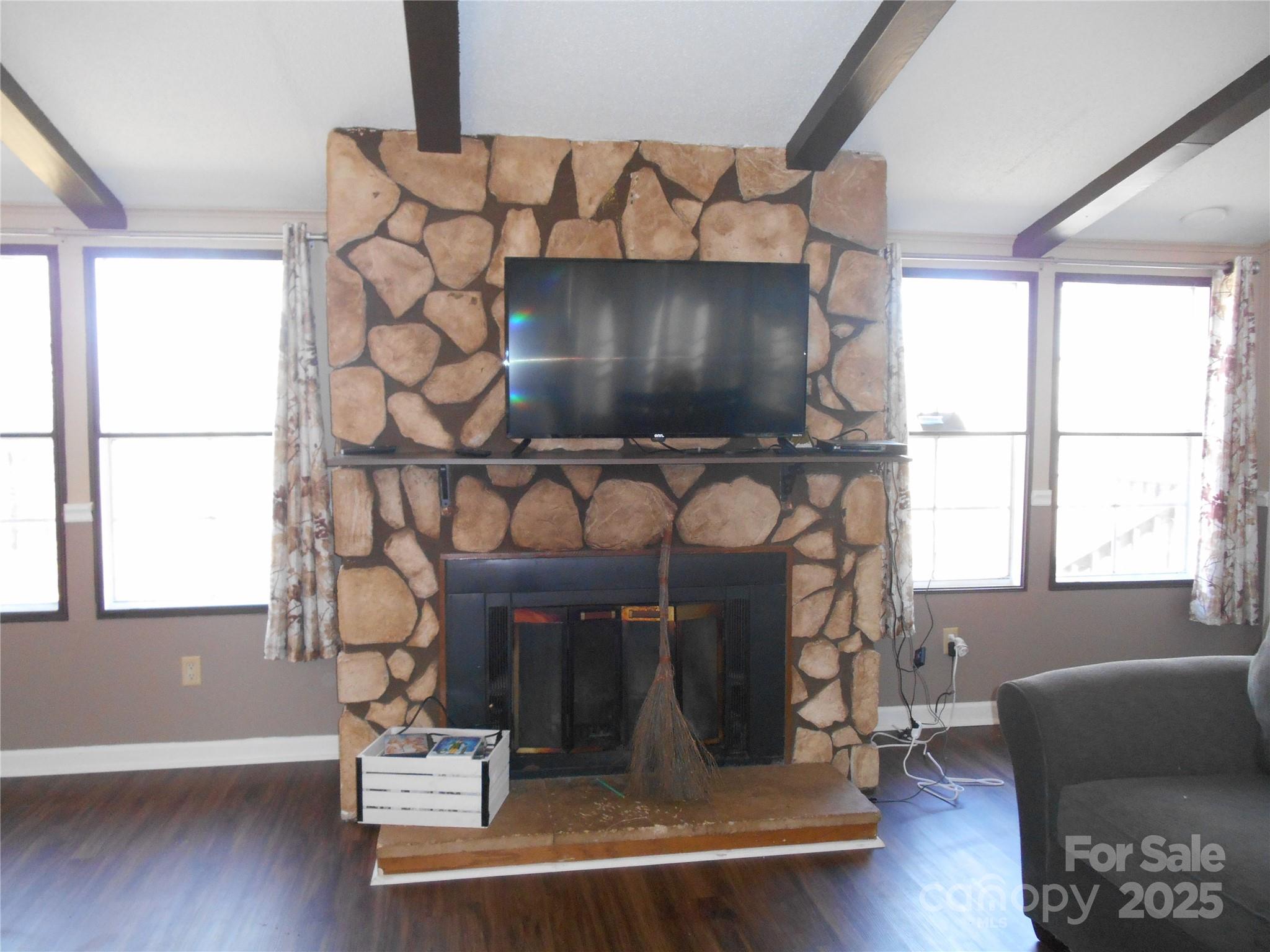 3935 Tower Road Maiden, NC 28650 - Photo 4 of 33 Gallery Image 4