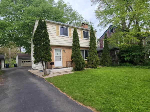 $575,000 | 1408 East Park Place, Ann Arbor, MI 48104